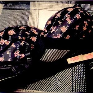 Victoria Secret PINK wireless padded bra